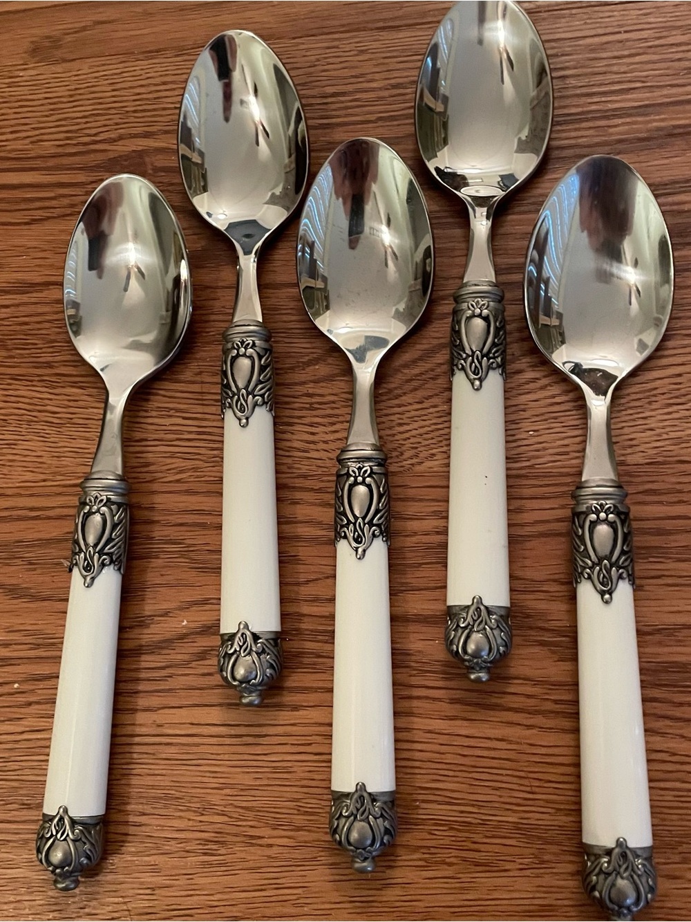 Home Essentials RENAISSANCE BONE Oval Place Soup Spoons Set of 5